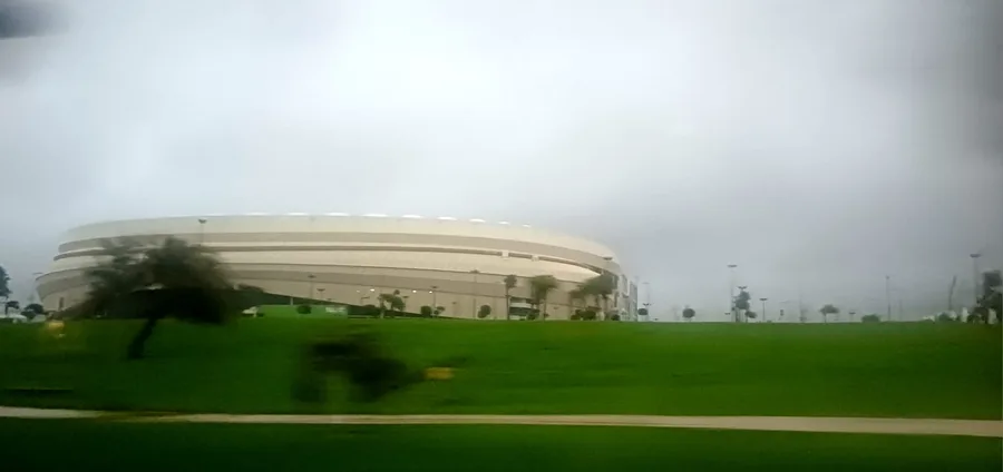 A zde je moderní fotbalový stadion pro cca 90 000 diváků, konal se tady Africký šampionát...Maroko i ve světě už není ve fotbale nejvýznamné